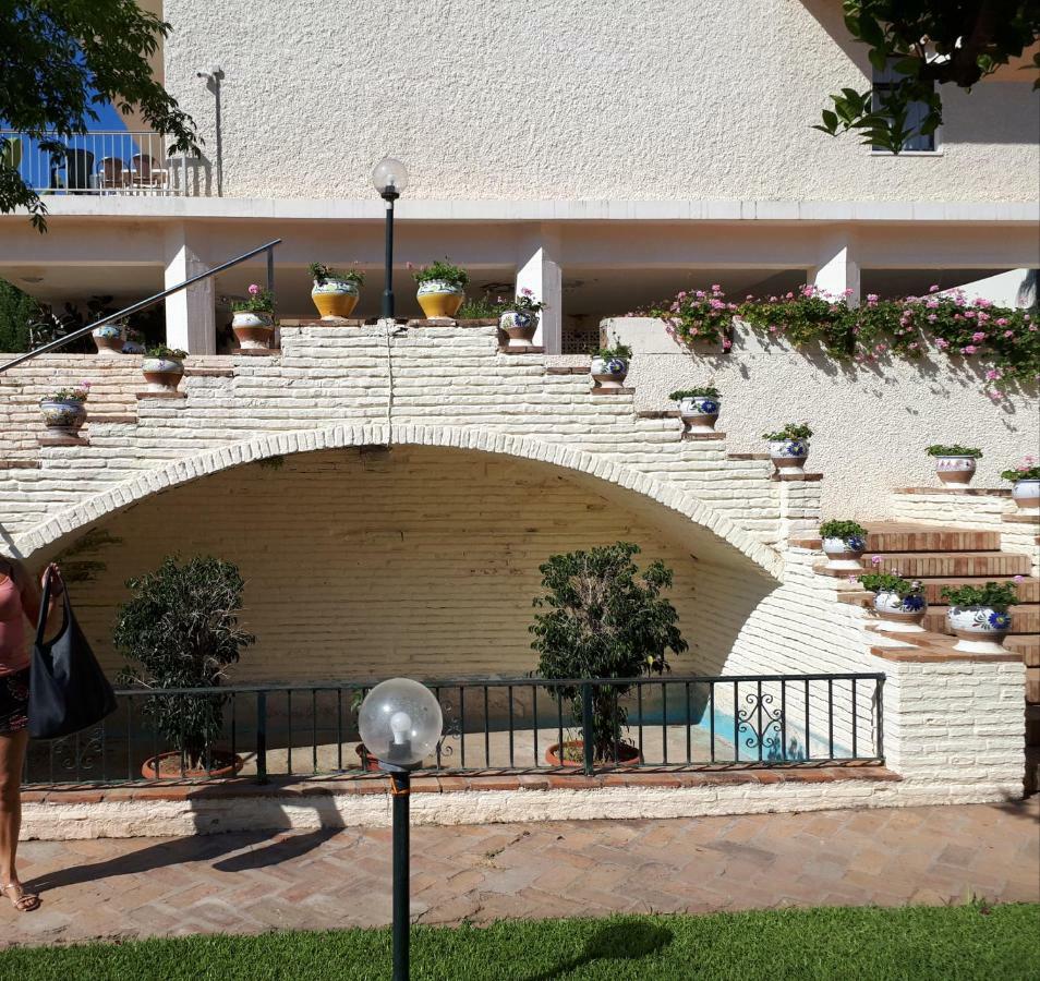 Carihuela Park Palace 托雷莫利诺斯 外观 照片